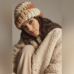 Anthropologie - NWT Cozy Chunkie knitted Beanie